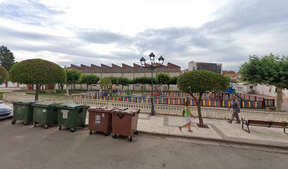 Imagen de Parque Infantil situado en Roa, Burgos