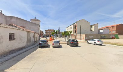 Imagen de Parque Infantil situado en San Pedro del Arroyo, Ávila