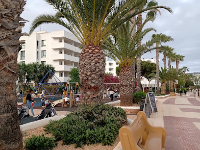 Imagen de Parque Infantil Santa Eulalia situado en Santa Eulària des Riu, Balearic Islands