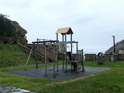 Imagen de Parque Infantil Santa Justa situado en Santillana del Mar, Cantabria