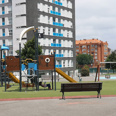 Imagen de Parque Infantil Talleres de Carros situado en Oviedo, Asturias