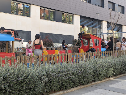 Imagen de Parque Infantil Victoria Adrados situado en Salamanca, Salamanca