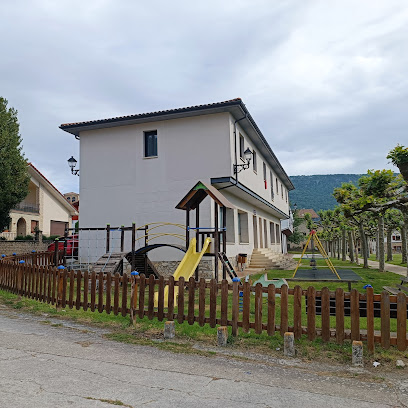 Imagen de Parque Infantil situado en Zudaire, Navarra