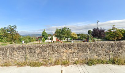 Imagen de Parque Infantil da Igrexa - Salcedo situado en Pontevedra, Pontevedra