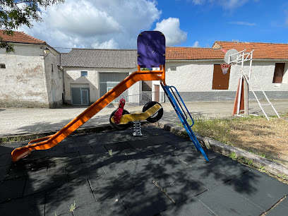 Imagen de Parque Infantil de Borrés situado en Sabiñánigo, Huesca