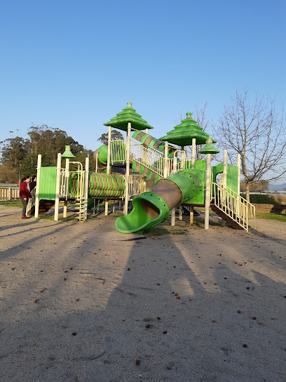 Imagen de Parque Infantil de Pías situado en O Rosal, Pontevedra