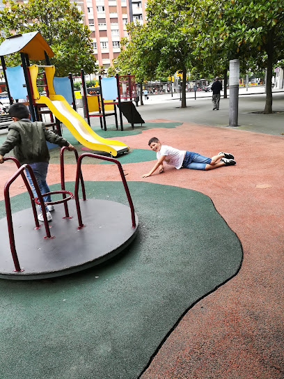 Imagen de Parque Infantil de Poniente situado en Gijón, Asturias