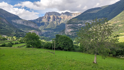 Imagen de Parque Infantil de San Salvador situado en Torla-Ordesa, Huesca