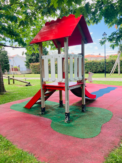 Imagen de Parque Infantil del Malecón situado en Ribadesella, Asturias