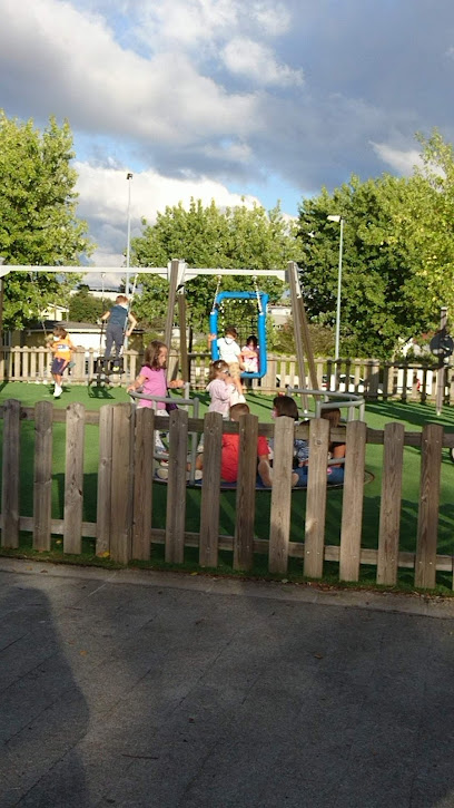 Imagen de Parque Infantil do Parque Meixonfrio situado en Santiago de Compostela, A Coruña