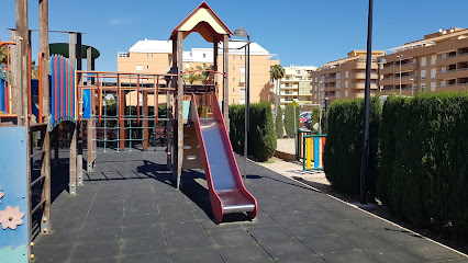 Imagen de Parque Infantil y de Calistenia Miguel Hernández situado en Dénia, Alicante