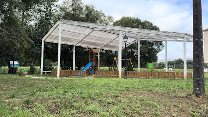 Imagen de Parque Público Infantil Bembibre situado en Val do Dubra, A Coruña