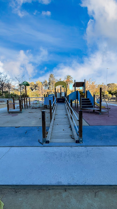 Imagen de Parque Tirolina situado en Alicante, Alicante