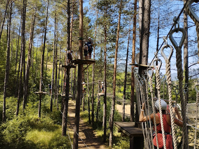 Imagen de Parque de Aventuras del Catllaràs situado en La Pobla de Lillet, Barcelona