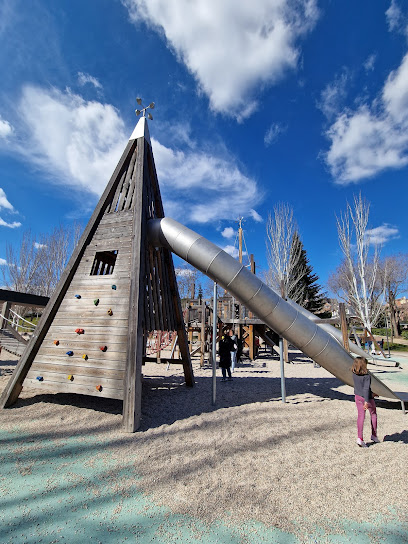 Imagen de Parque de Carlos Sainz situado en Pozuelo de Alarcón, Madrid