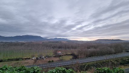 Imagen de Parque de Iturrimurri situado en Haro, La Rioja