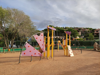 Imagen de Parque de juegos infantiles situado en La Estación, Madrid