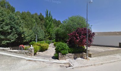 Imagen de Parque de la Piscina situado en Olivares de Júcar, Cuenca