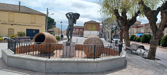 Imagen de Parque de las Tinajas situado en Camarena, Toledo