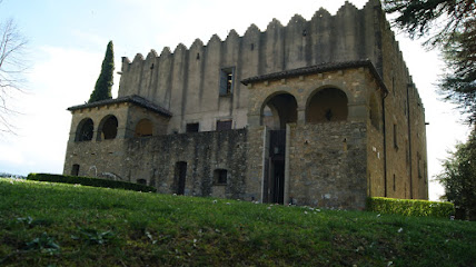 Imagen de Parque del Castillo de Montesquiu situado en Montesquiu, Barcelona