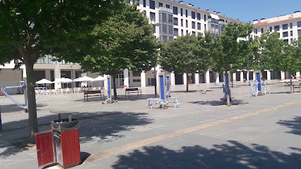 Imagen de Parque infantil - Juana García Orcoyen situado en Pamplona, Navarra