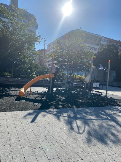 Imagen de Parque infantil 64 situado en Vitoria-Gasteiz, Álava