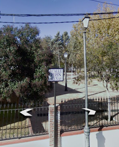 Imagen de Parque infantil Adolfo Suárez situado en Fuente de Piedra, Málaga