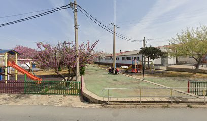 Imagen de Parque infantil situado en Alamillo, Ciudad Real