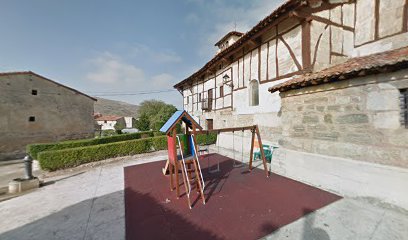 Imagen de Parque infantil Alcocero de Mola situado en Alcocero de Mola, Burgos