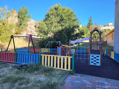 Imagen de Parque infantil situado en Alcolea del Pinar, Guadalajara