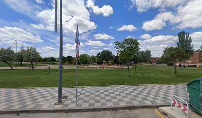 Imagen de Parque infantil "Alcón" situado en Cuenca, Cuenca