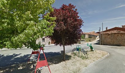 Imagen de Parque infantil situado en Aldea del Pinar, Burgos