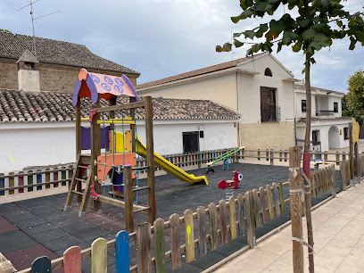 Imagen de Parque infantil situado en Alfacar, Granada