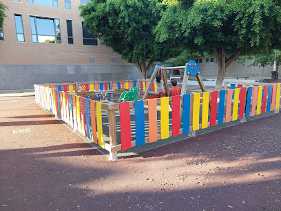 Imagen de Parque infantil situado en Alfara del Patriarca, Valencia