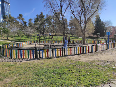 Imagen de Parque infantil situado en Almenara, Madrid