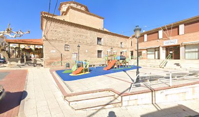 Imagen de Parque infantil situado en Almonacid de la Sierra, Zaragoza