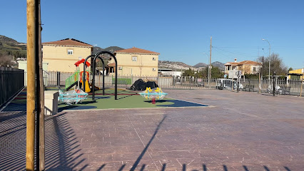 Imagen de Parque infantil situado en Alomartes, Granada