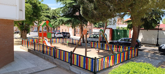 Imagen de Parque infantil situado en Alovera, Guadalajara