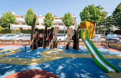 Imagen de Parque infantil Anillo de Aro situado en Platja d'Aro i S'Agaró, Girona