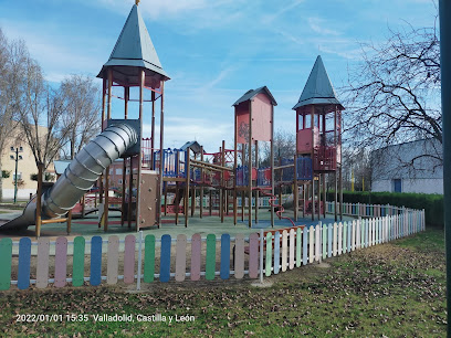 Imagen de Parque infantil Avenida la Flecha situado en Arroyo de la Encomienda, Valladolid