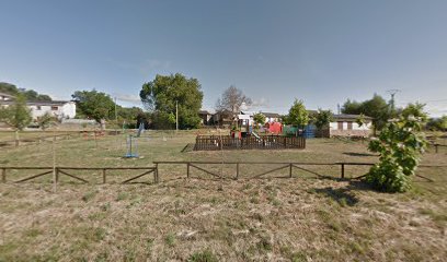 Imagen de Parque infantil Barrio de Lomba situado en Cobreros, Zamora