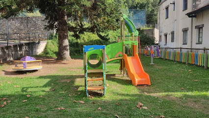 Imagen de Parque infantil Calle Carmen situado en Seira, Huesca