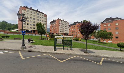 Imagen de Parque infantil Calle Proaza situado en Las Campas, Asturias