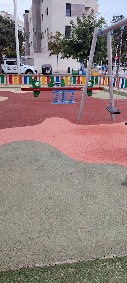 Imagen de Parque infantil, Calle de los Empresarios situado en Albacete, Albacete