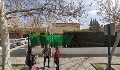 Imagen de Parque infantil "Camino al Oro" situado en Zaidín, Granada