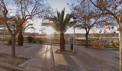 Imagen de Parque infantil situado en Casar de Cáceres, Cáceres