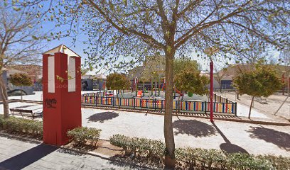 Imagen de Parque infantil Cervantes situado en Alcázar de San Juan, Ciudad Real