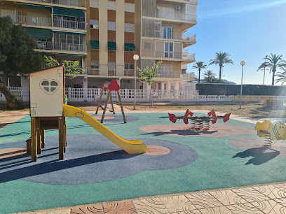 Imagen de Parque infantil Cullera C/ Ismael Merlo situado en Cullera, Valencia