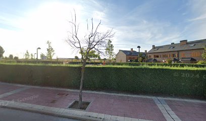 Imagen de Parque infantil "El Chichon" situado en Boadilla del Monte, Madrid