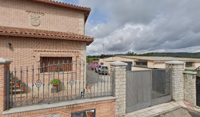 Imagen de Parque infantil El Piloncillo situado en Aldea del Fresno, Madrid